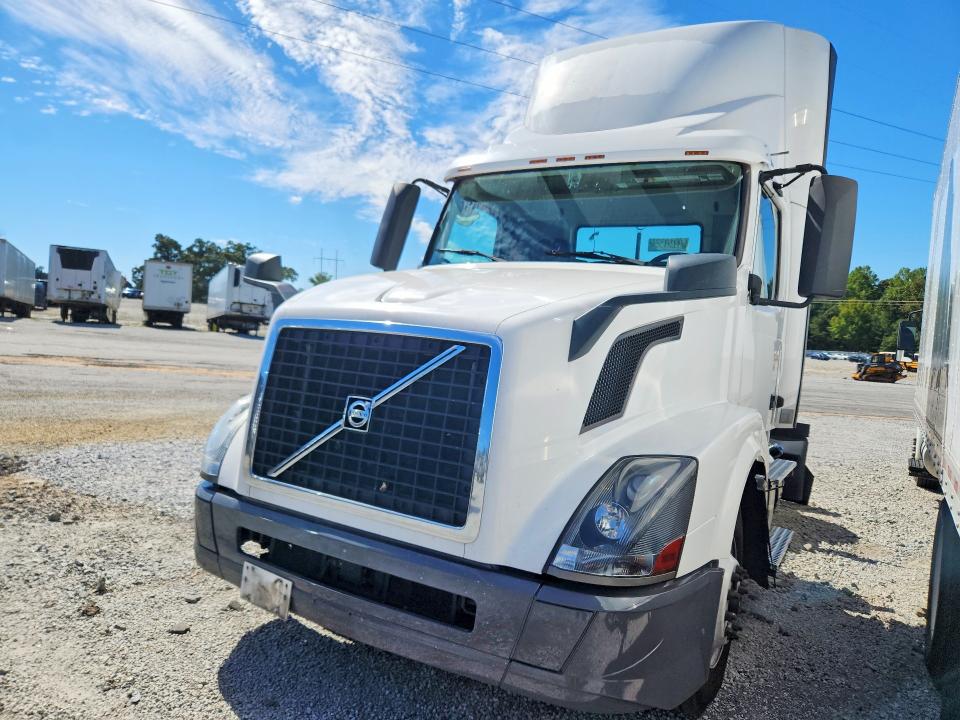 Aukcja sprzedaży 2018 Volvo Vnl, vin: 4V4N39TGXJN892776, numer aukcji: 69939336