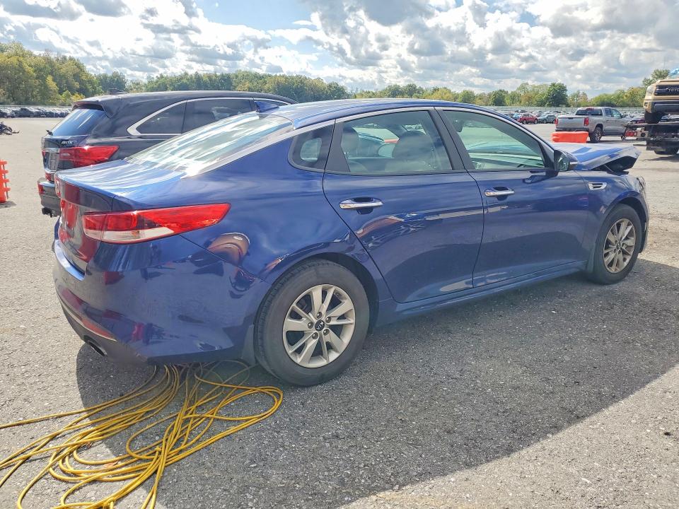 Auction sale of the 2016 Kia Optima, vin: 5XXGT4L31GG093963, lot number: 71054056