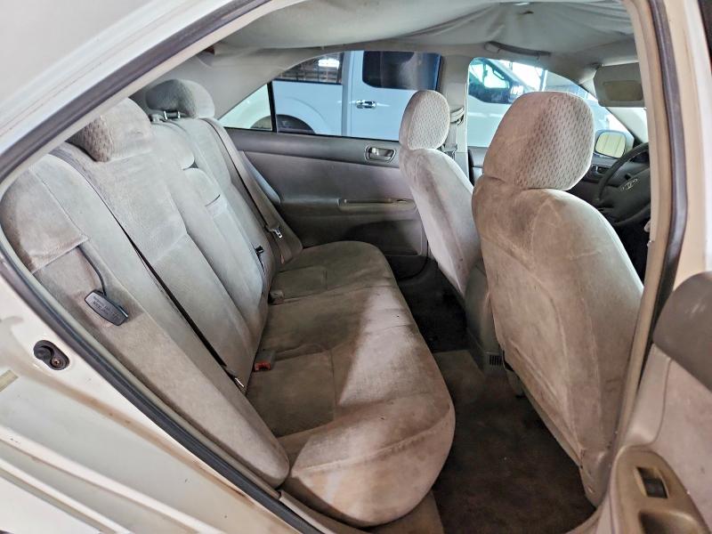 2002 Toyota Camry მანქანა იყიდება აუქციონზე, vin: 4T1BE32K02U078070, აუქციონის ნომერი: 70893586