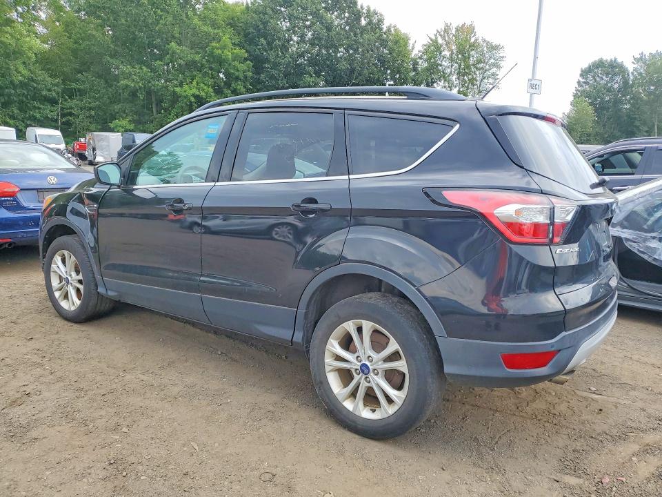 2018 Ford Escape მანქანა იყიდება აუქციონზე, vin: 1FMCU9GD9JUB76128, აუქციონის ნომერი: 67855096