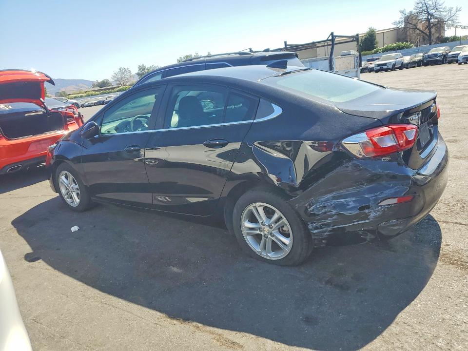 70176846 :رقم المزاد ، 1G1BE5SM7J7179419 vin ، 2018 Chevrolet Cruze مزاد بيع