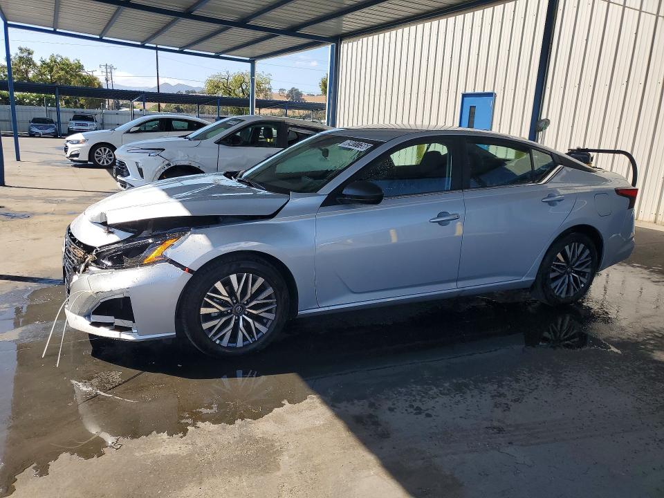 Auction sale of the 2026 Nissan Altima, vin: 1N4BL4DV6TN350761, lot number: 69417756