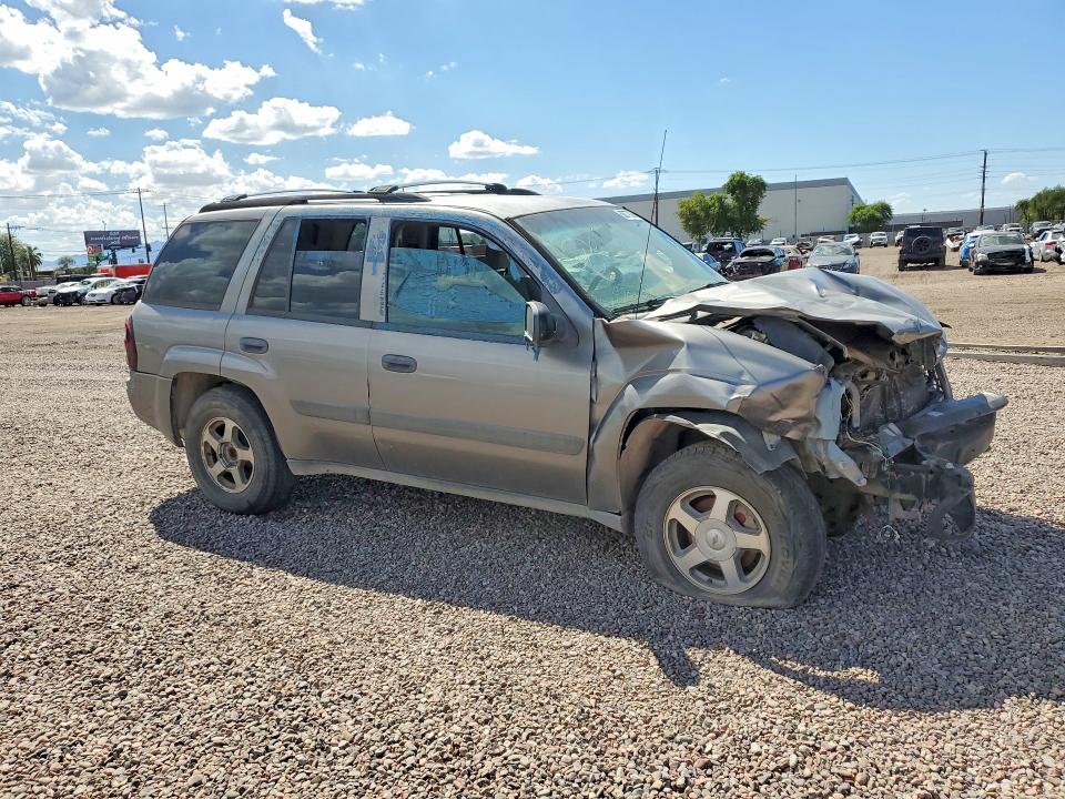 68877876 :رقم المزاد ، 1GNDT13S152303285 vin ، 2005 Chevrolet Trailblazer مزاد بيع