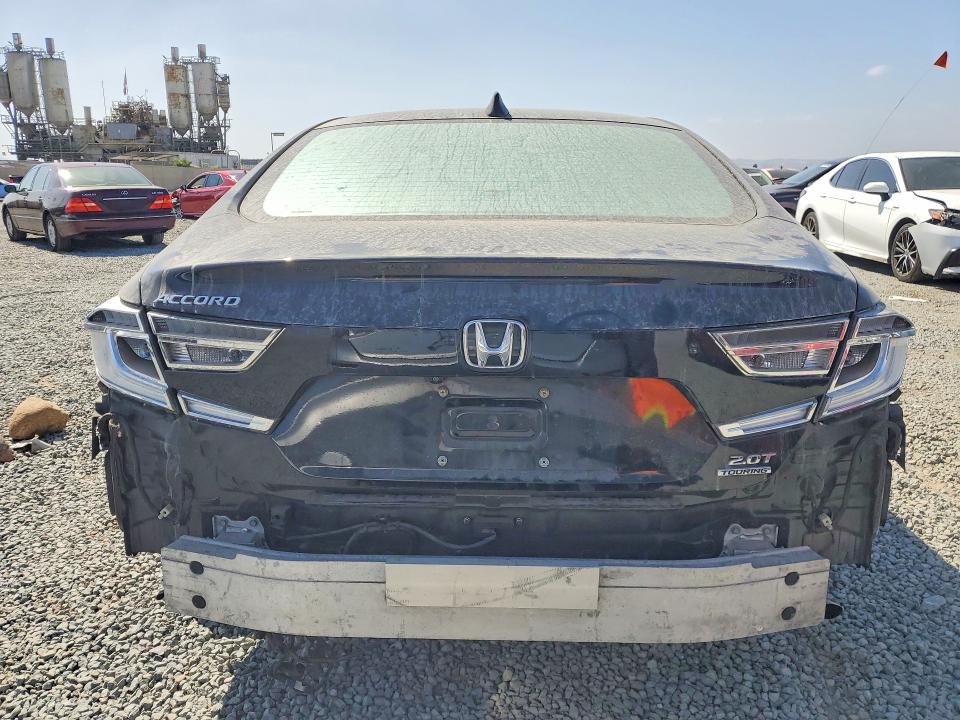 68684786 :رقم المزاد ، 1HGCV2F91MA010733 vin ، 2021 Honda Accord مزاد بيع