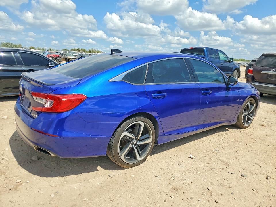 Продажа на аукционе авто 2021 Honda Accord, vin: 1HGCV1F32MA118686, номер лота: 69686156