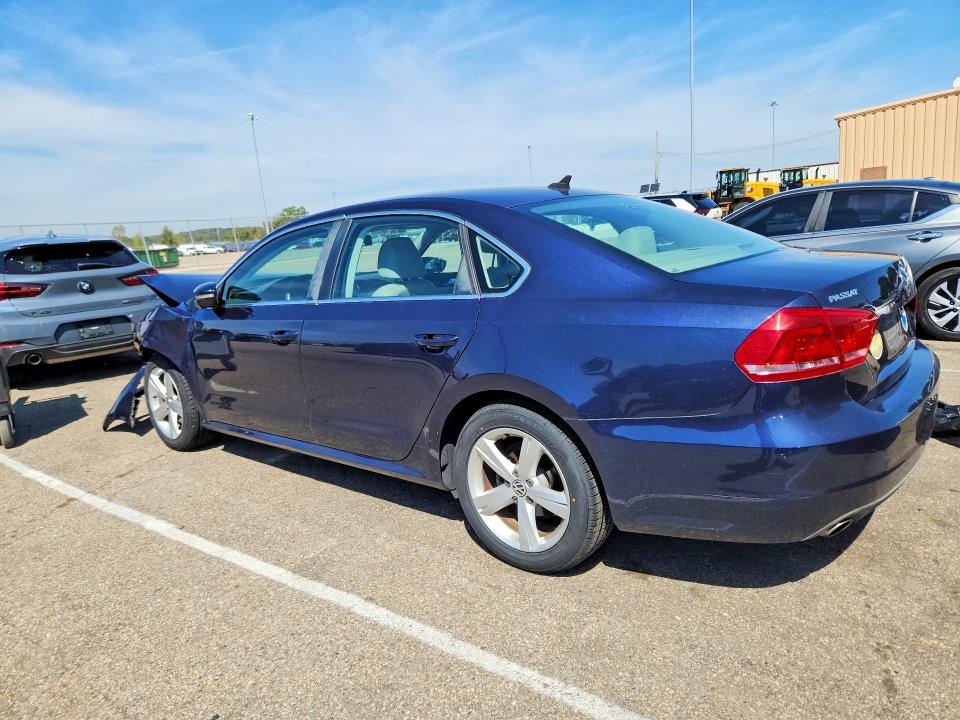 Продаж на аукціоні авто 2012 Volkswagen Passat, vin: 1VWBP7A3XCC098508, номер лоту: 69250436