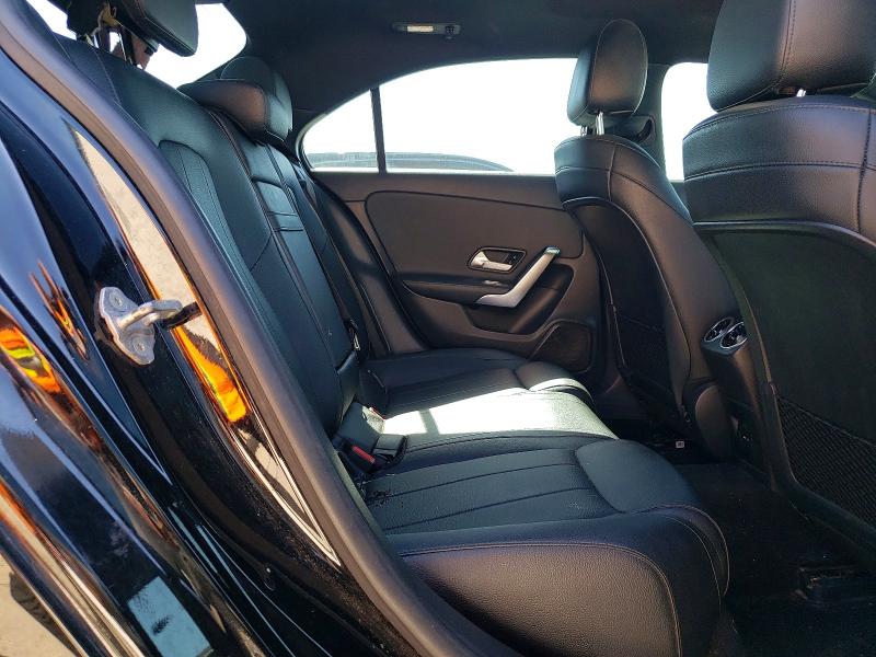 69411916 :رقم المزاد ، W1K3G4EB0MJ267073 vin ، 2021 Mercedes-benz A مزاد بيع