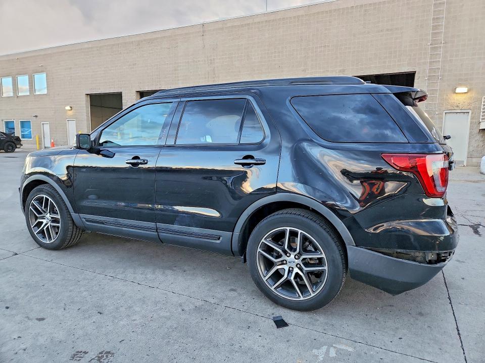 2016 Ford Explorer მანქანა იყიდება აუქციონზე, vin: 1FM5K8GT8GGC45589, აუქციონის ნომერი: 68032736
