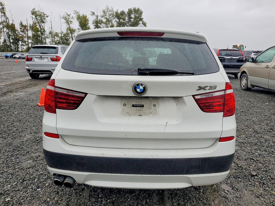 2014 Bmw X3 მანქანა იყიდება აუქციონზე, vin: 5UXWX9C57E0D25562, აუქციონის ნომერი: 70281446