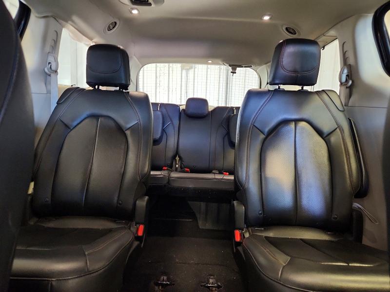 68341616 :رقم المزاد ، 2C4RC1BG6LR138876 vin ، 2020 Chrysler Pacifica مزاد بيع