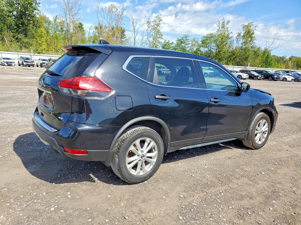 67930016 :رقم المزاد ، JN8AT2MV8HW028395 vin ، 2017 Nissan Rogue مزاد بيع
