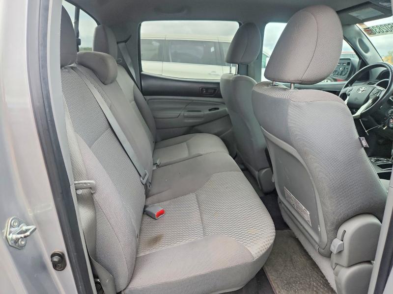 68602836 :رقم المزاد ، 5TFJX4CN4FX064394 vin ، 2015 Toyota Tacoma مزاد بيع