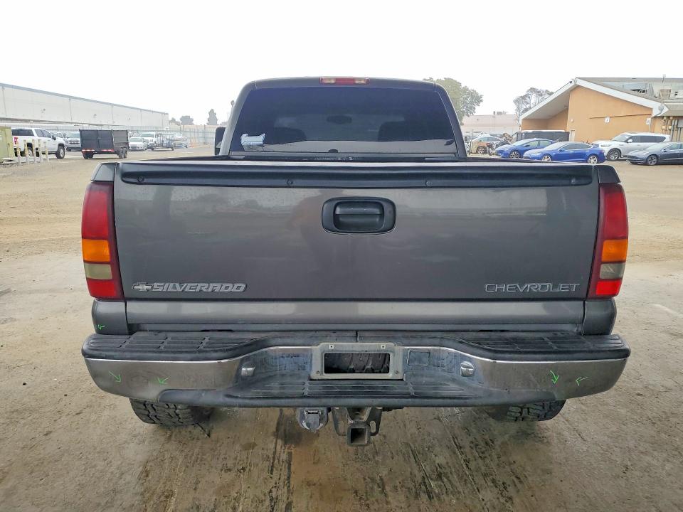 2000 Chevrolet Silverado მანქანა იყიდება აუქციონზე, vin: 1GCEK19T2YE150662, აუქციონის ნომერი: 70555516