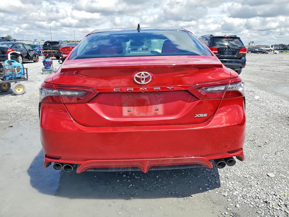 Продаж на аукціоні авто 2021 Toyota Camry, vin: 4T1K61AK3MU475360, номер лоту: 67708496