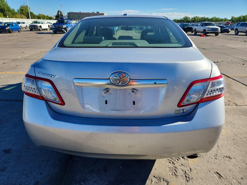 2010 Toyota Camry მანქანა იყიდება აუქციონზე, vin: 4T1BB3EK8AU116373, აუქციონის ნომერი: 67528776