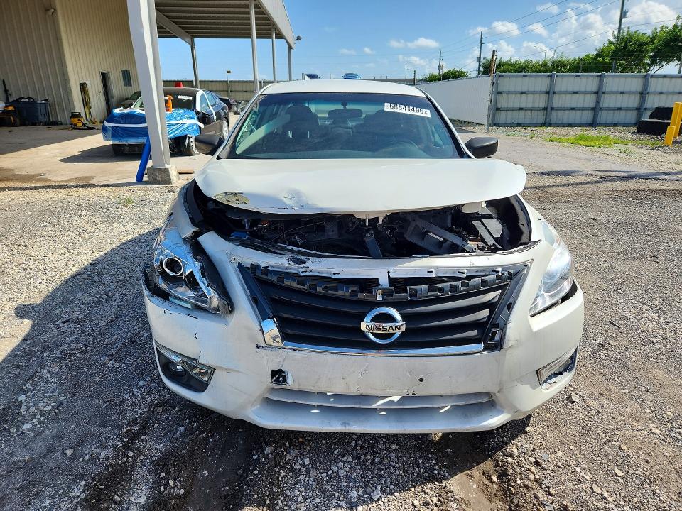 2015 Nissan Altima მანქანა იყიდება აუქციონზე, vin: 1N4AL3AP1FC174200, აუქციონის ნომერი: 68841496