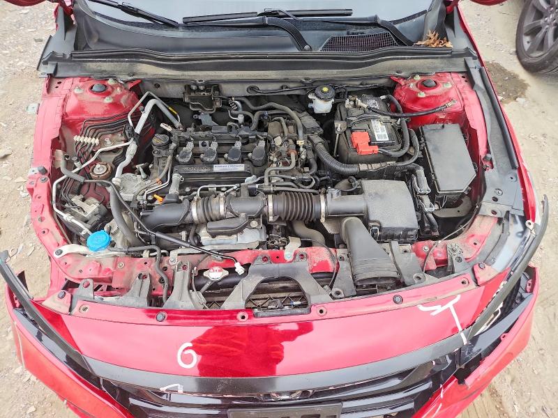 69690036 :رقم المزاد ، 1HGCV1F35JA235397 vin ، 2018 Honda Accord مزاد بيع