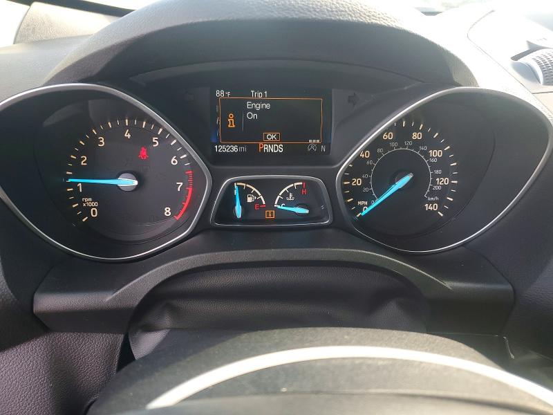 Продаж на аукціоні авто 2017 Ford Escape, vin: 1FMCU0JD8HUA93238, номер лоту: 69906626