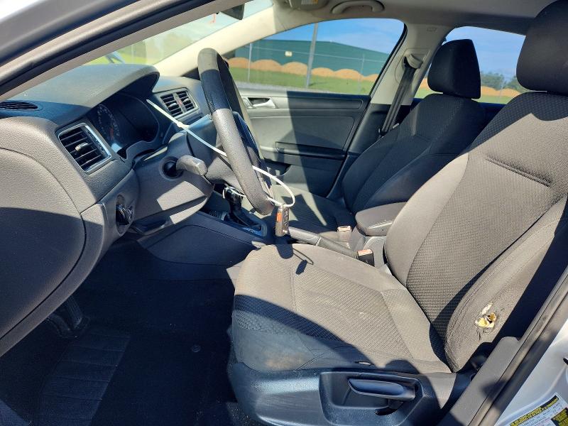 68858496 :رقم المزاد ، 3VW2K7AJ9EM409750 vin ، 2014 Volkswagen Jetta مزاد بيع