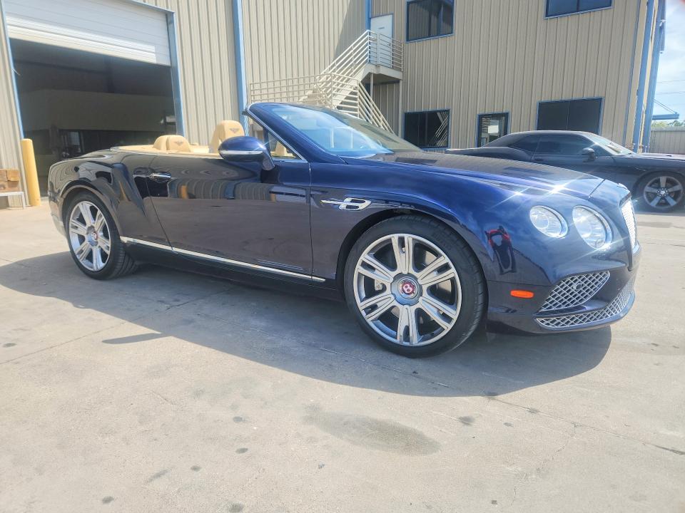 64586666 :رقم المزاد ، SCBGT3ZA8GC055326 vin ، 2016 Bentley Continental مزاد بيع