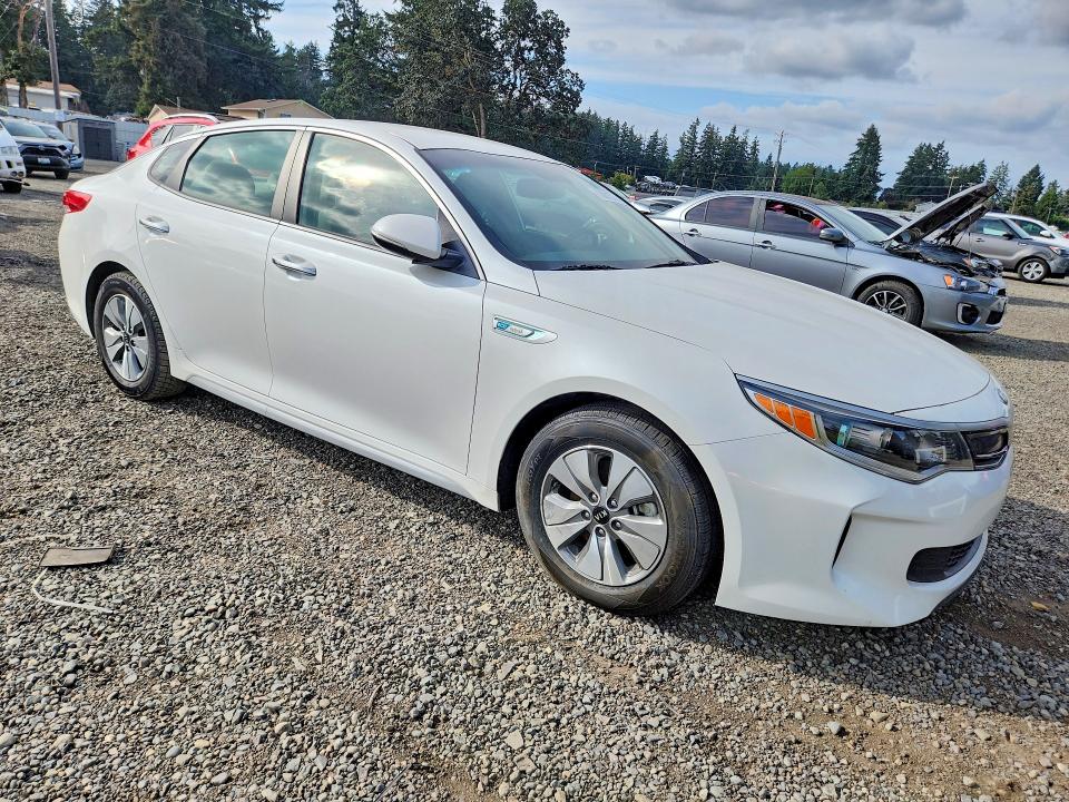 2017 Kia Optima მანქანა იყიდება აუქციონზე, vin: KNAGT4LE3H5016340, აუქციონის ნომერი: 66861576