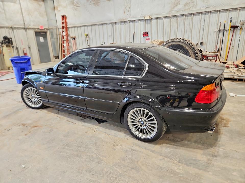 2001 Bmw 330 მანქანა იყიდება აუქციონზე, vin: WBAAV53481FJ69597, აუქციონის ნომერი: 68796796