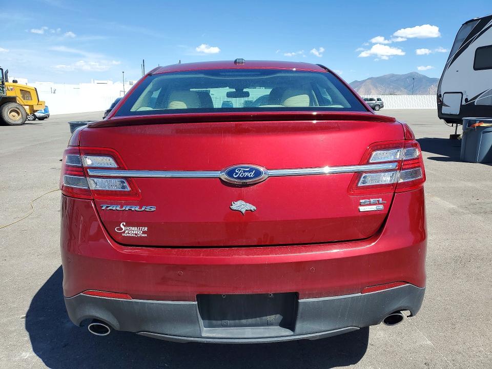 2015 Ford Taurus მანქანა იყიდება აუქციონზე, vin: 1FAHP2H83FG199734, აუქციონის ნომერი: 67521096