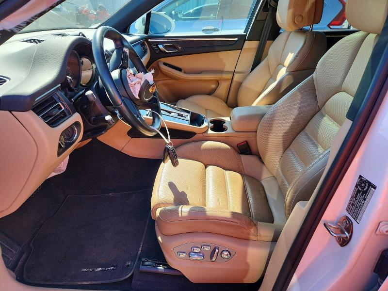 68765616 :رقم المزاد ، WP1AA2A53NLB05708 vin ، 2022 Porsche Macan مزاد بيع