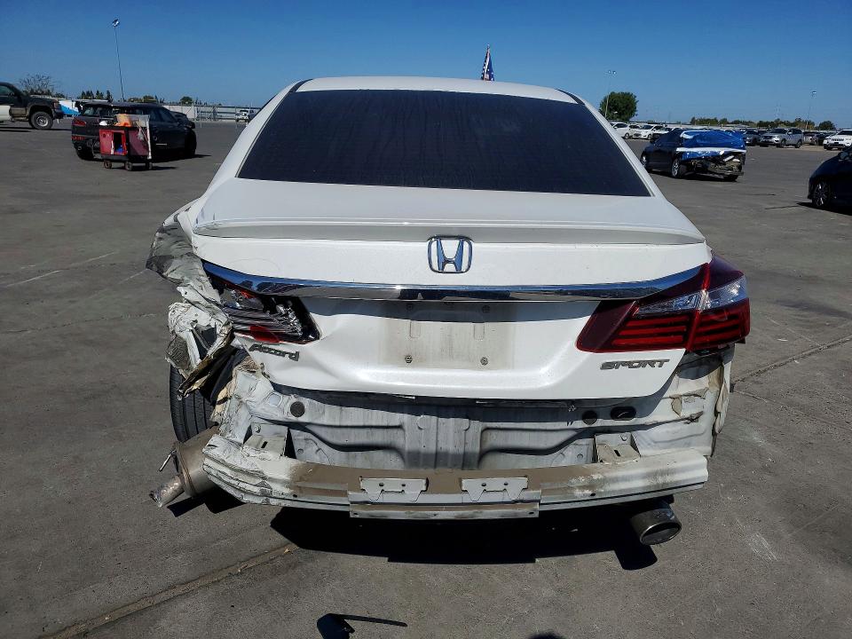 2017 Honda Accord მანქანა იყიდება აუქციონზე, vin: 1HGCR2F57HA132715, აუქციონის ნომერი: 69086166