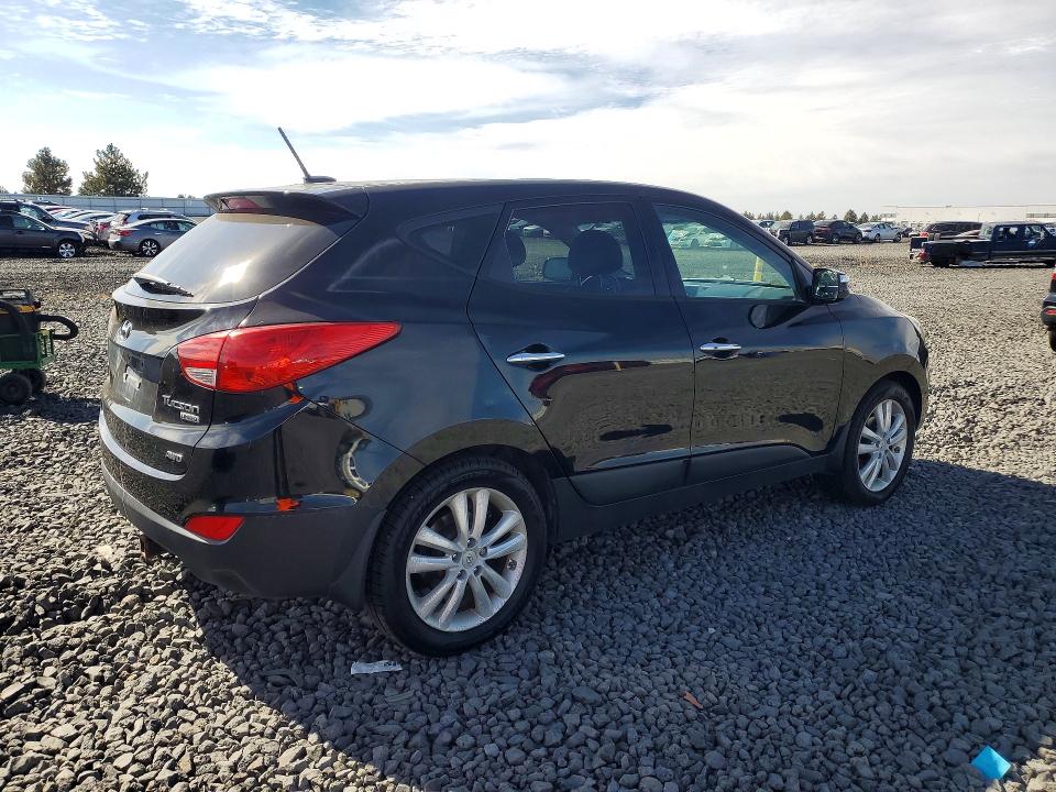 Продажа на аукционе авто 2013 Hyundai Tucson, vin: KM8JUCAC7DU721090, номер лота: 70100916