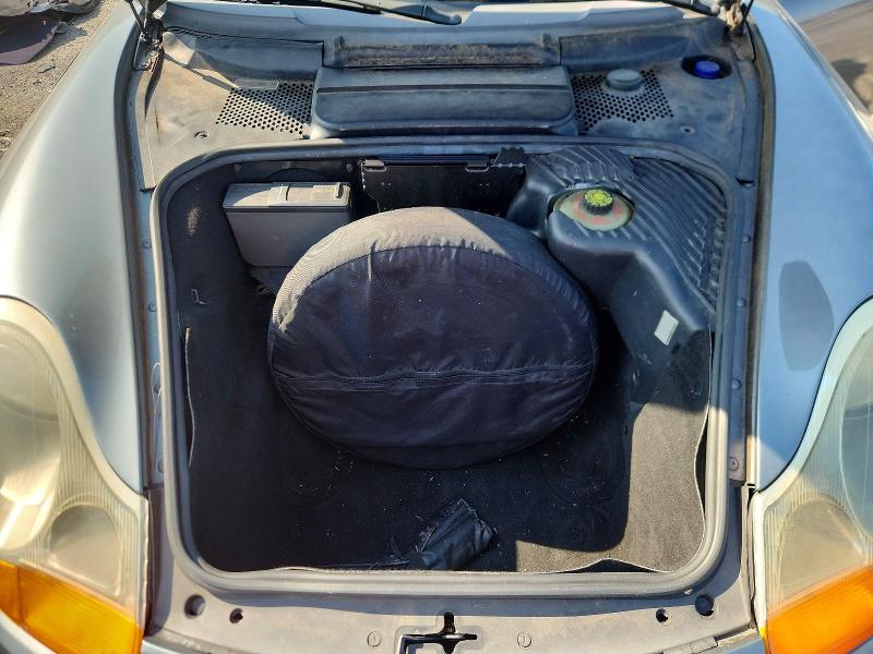 69211196 :رقم المزاد ، WP0CA29871U620997 vin ، 2001 Porsche Boxster مزاد بيع