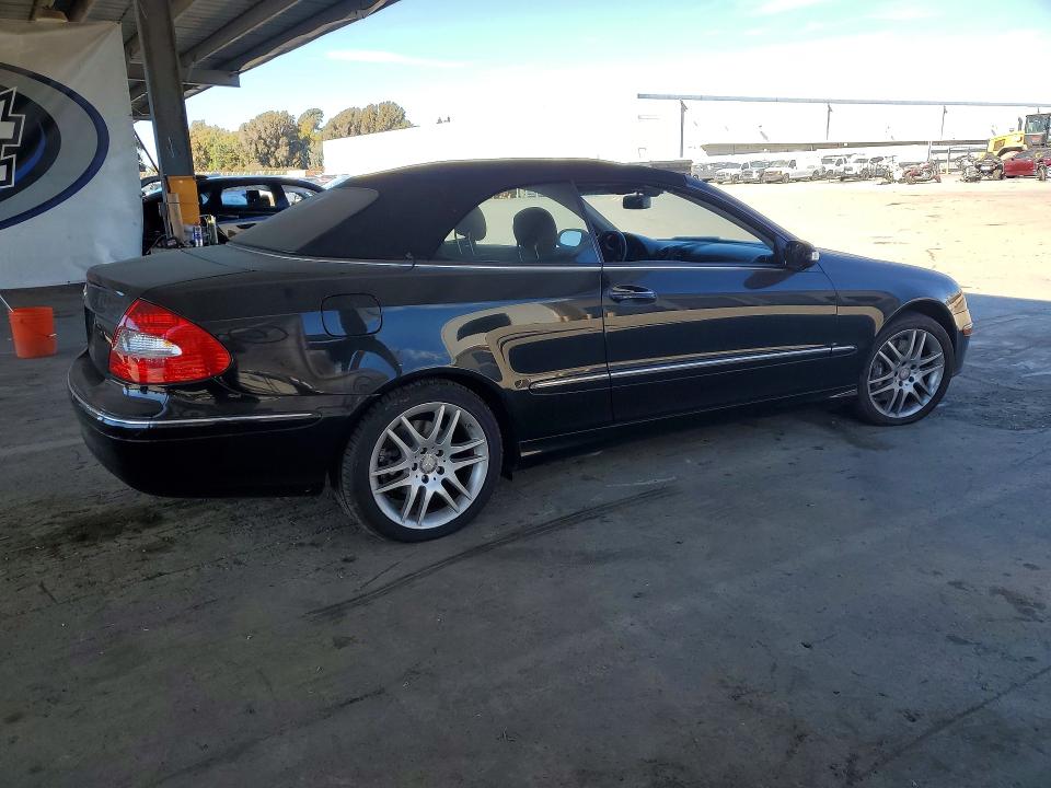 Aukcja sprzedaży 2008 Mercedes-benz Clk, vin: WDBTK56F98F238193, numer aukcji: 70582056