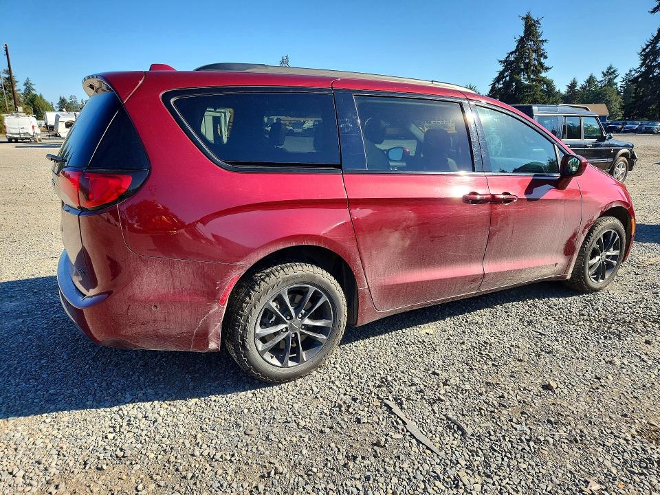 68191786 :رقم المزاد ، 2C4RC3BG0LR270673 vin ، 2020 Chrysler Pacifica مزاد بيع