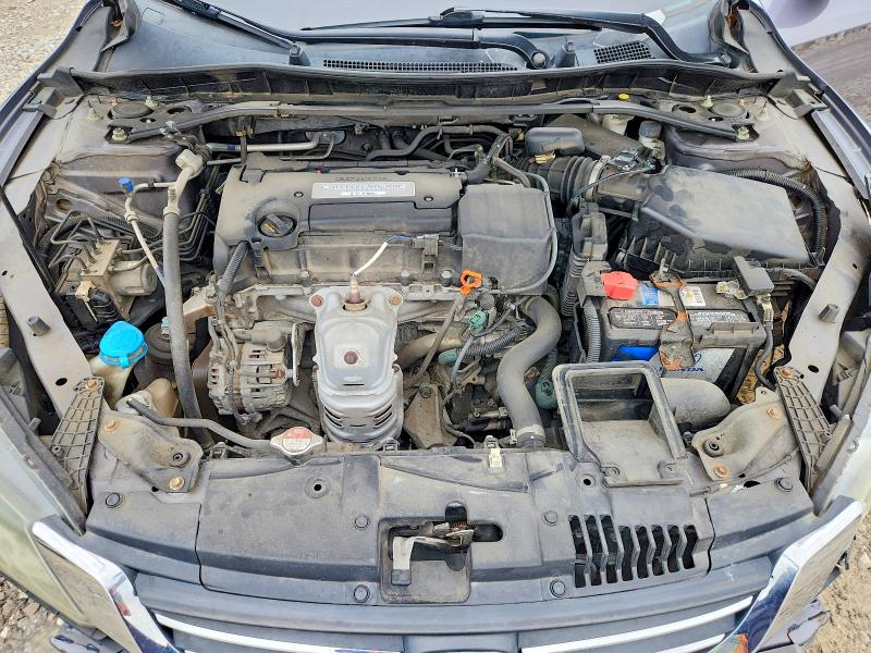 70010226 :رقم المزاد ، 1HGCR2E72FA025829 vin ، 2015 Honda Accord مزاد بيع