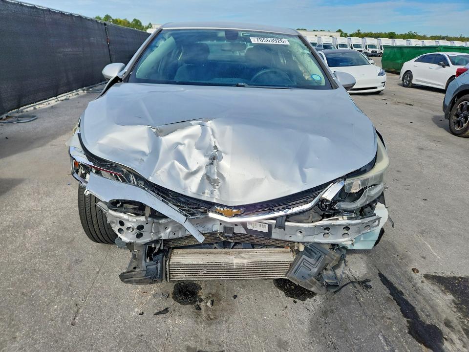 Aukcja sprzedaży 2017 Chevrolet Cruze, vin: 1G1BC5SM0H7190228, numer aukcji: 70563926