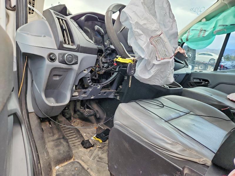 68182156 :رقم المزاد ، 1FTYR2CMXJKA13704 vin ، 2018 Ford Transit مزاد بيع