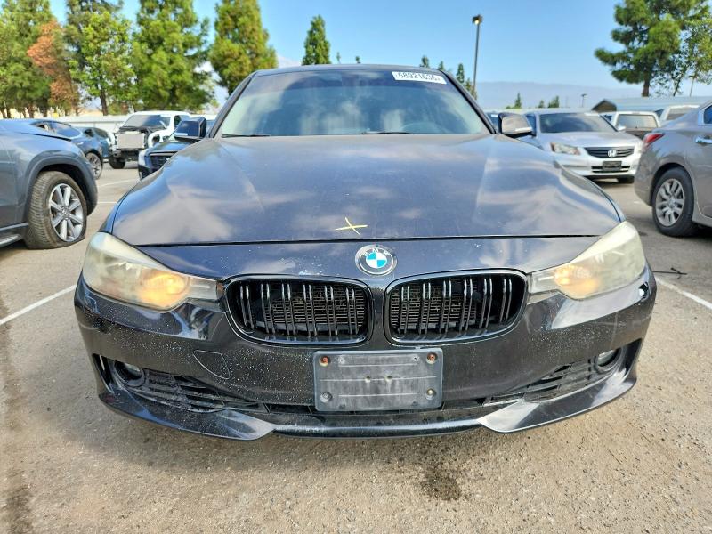 68921636 :رقم المزاد ، WBA3C1C59DF436167 vin ، 2013 Bmw 328 مزاد بيع