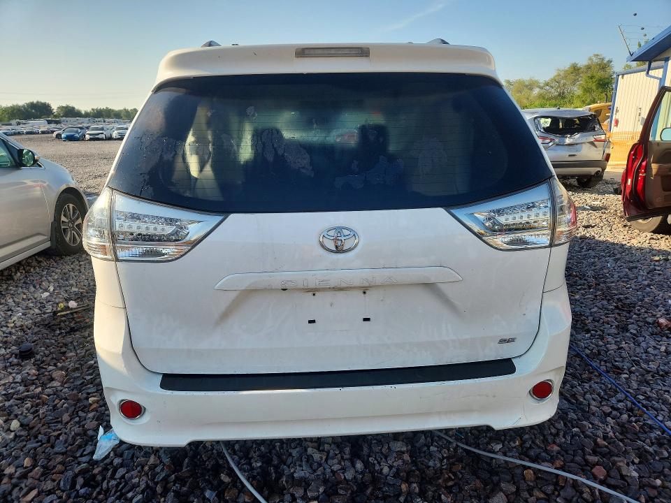2017 Toyota Sienna მანქანა იყიდება აუქციონზე, vin: 5TDXZ3DC8HS820331, აუქციონის ნომერი: 67240166