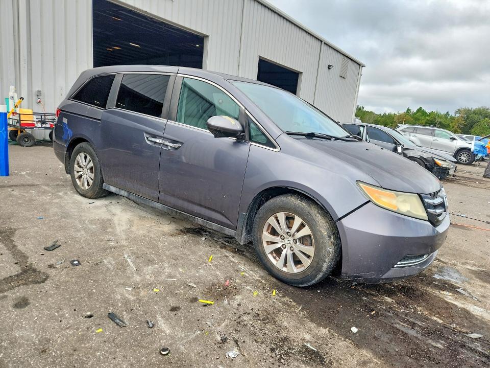 68386826 :رقم المزاد ، 5FNRL5H69EB107397 vin ، 2014 Honda Odyssey مزاد بيع