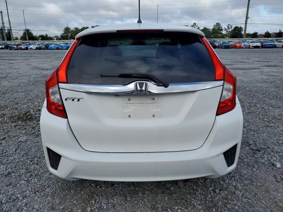 Продажа на аукционе авто 2015 Honda Fit, vin: 3HGGK5H81FM752278, номер лота: 69701376