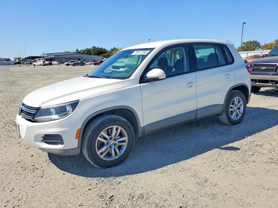 Продажа на аукционе авто 2013 Volkswagen Tiguan, vin: WVGAV3AX0DW576883, номер лота: 70917286
