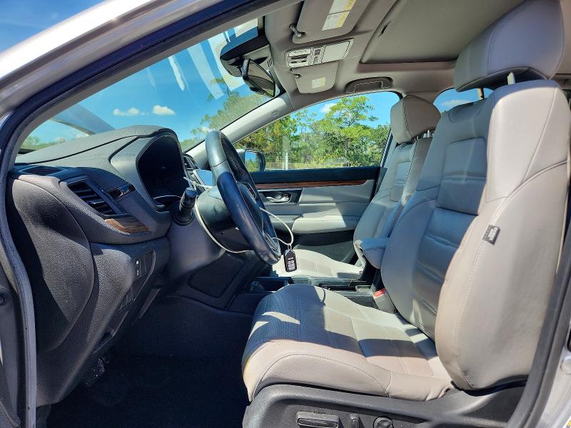 70655176 :رقم المزاد ، 7FARW1H81JE000196 vin ، 2018 Honda Cr-v مزاد بيع