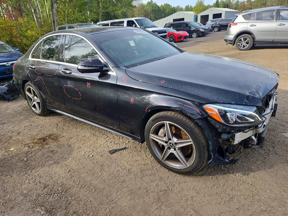 Продажа на аукционе авто 2018 Mercedes-benz C, vin: 55SWF4KB0JU262827, номер лота: 68390996