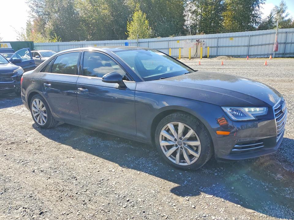 Продаж на аукціоні авто 2017 Audi A4, vin: WAUGNAF48HN032285, номер лоту: 69974676