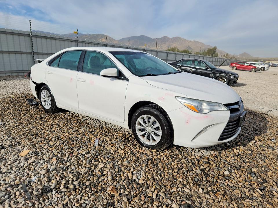 Продажа на аукционе авто 2016 Toyota Camry, vin: 4T4BF1FK5GR557304, номер лота: 69035306