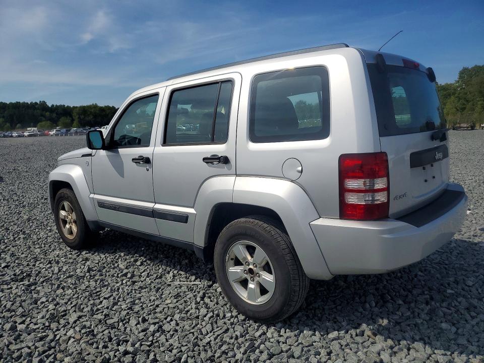 68293806 :رقم المزاد ، 1C4PJMAK3CW132951 vin ، 2012 Jeep Liberty مزاد بيع