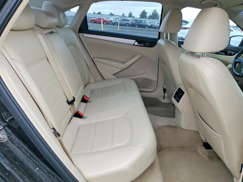 Продажа на аукционе авто 2013 Volkswagen Passat, vin: 1VWBP7A31DC102799, номер лота: 70538116