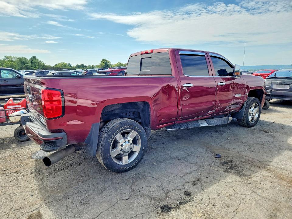 Продаж на аукціоні авто 2015 Chevrolet Silverado, vin: 1GC1KXE84FF590182, номер лоту: 68328156