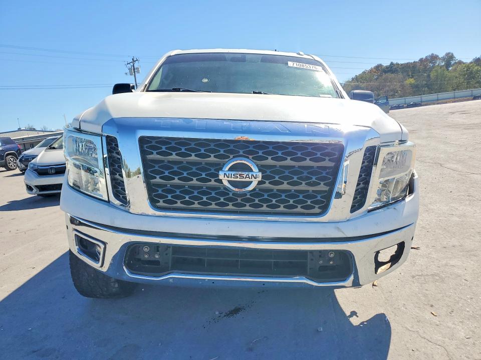 Aukcja sprzedaży 2018 Nissan Titan, vin: 1N6AA1E69JN505248, numer aukcji: 71085376