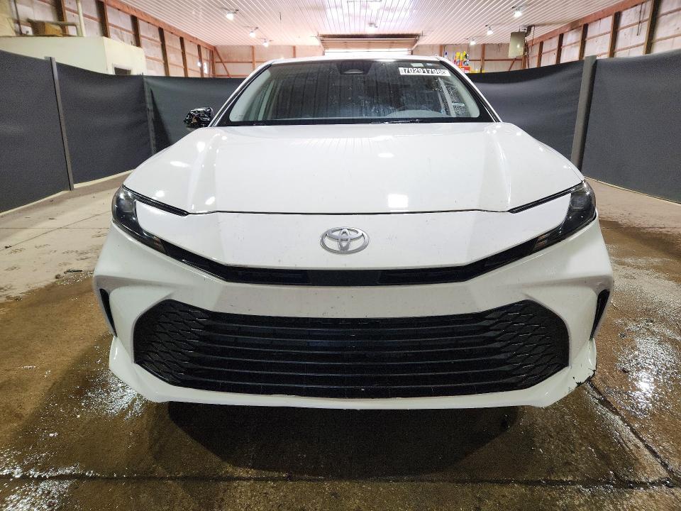 Продаж на аукціоні авто 2025 Toyota Camry, vin: 4T1DAACK9SU001043, номер лоту: 70291796